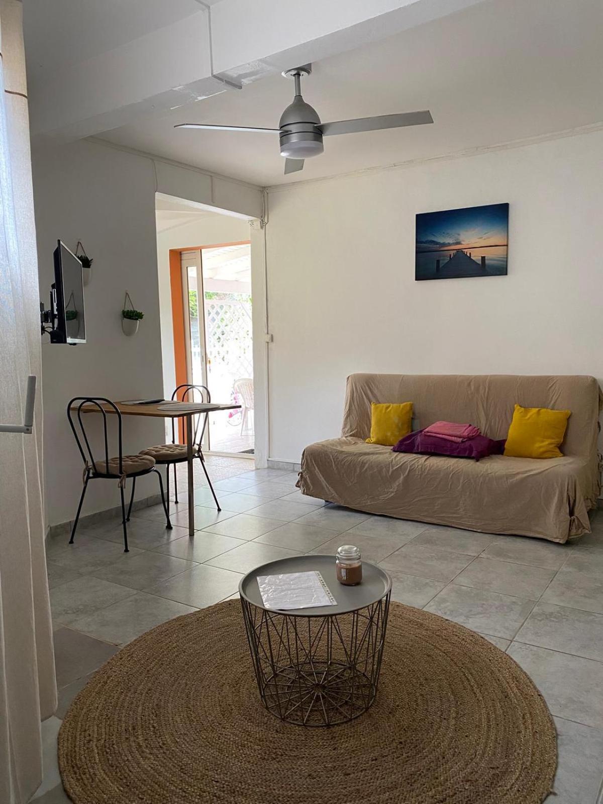 Aquaverde Eco Et Confort- Bas De Villa Avec Jardin Et Parking Le Gosier  Exterior photo